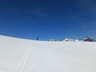 parte alta neve bagnata e sfondosa insciabile