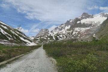 vista dalla strada rientrando a valle