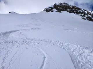 Curne nei primi 100 metri di discesa