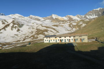 fino al rifugio niente neve poi ben coperto