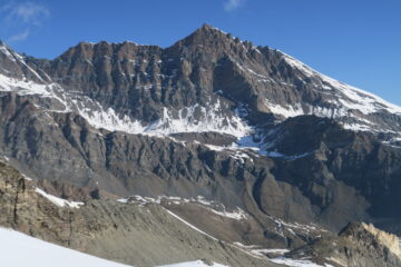 la Punta Rossa della Grivola ben povera di neve