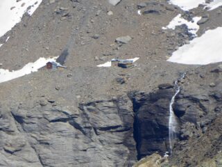 Zoomata sul Rifugio Amiante.