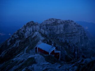 Rifugio Azzoni dalla Vetta del Resegone