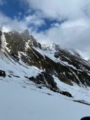 Il canale della Ritztalli che si congiunge con la traccia di salita