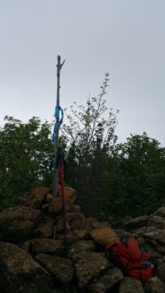 La punta Druina 20m a destra del ripetitore.