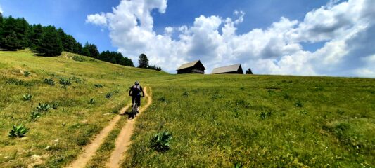 Breve risalita verso le Queyron