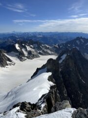 Vista sul ghiacciaio dalla cresta NE