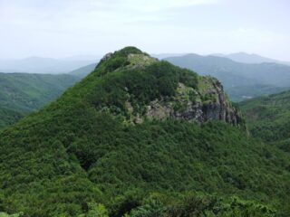 Il Monte Groppo dalla vetta del Monte Groppetto
