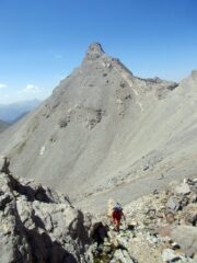 salendo all'Enchastraye ,vista sulla Rocca Tre Vescovi