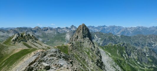 La Meja dalla cima 