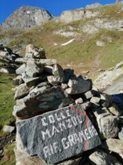 Bivio per il Colle Manzol