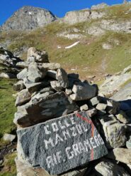 Bivio per il Colle Manzol