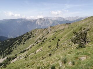 in vista del Fort Tabourde e cime della Val Roja