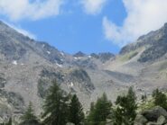 verso il Passo Alto, che sovrasta il bivacco