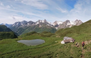 Alpe Darioli e Nefelgiù in fondo