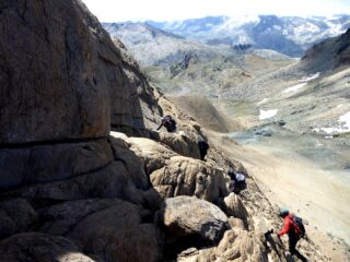 Sul breve tratto roccioso.