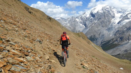 Goldseeweg aperto teoricamente dopo le 16 per non intralciare i pedoni
