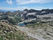 Vista di vetta su Lago di Larecchio e Pioda di Crana
