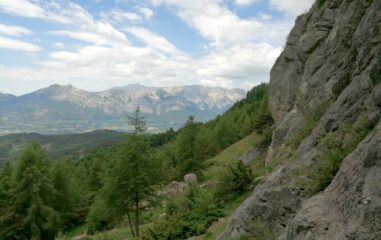 le montagne del Devoluy viste dalla parete