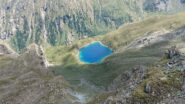 Il bellissimo lago dall'alto