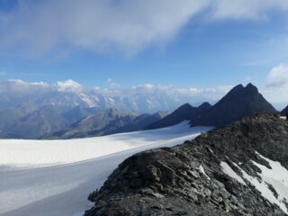 al colle del Rutor, verso il Bianco e le Grande Jorasses