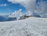 Quel che rimane del ghiacciaio arrivando al Sella