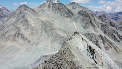 ????????????????????????????????????????????????????????????