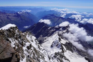 La cresta vista dalla capanna Margherita