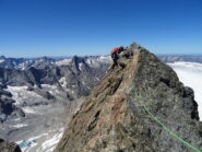 In cima al primo gendarme della cresta