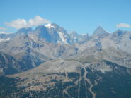 Dal piazzale del Forte vista verso il Monte Pelvoux e la Barre des Ecreins