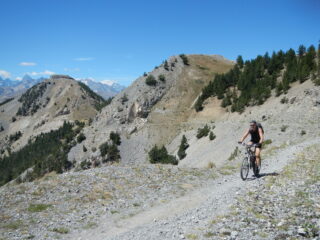 il lungo traverso che dalla Cochette raggiunge il Fort du Gondran