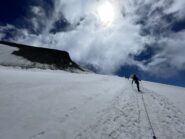 Salendo sul ghiacciaio. 