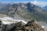 uno sguardo verso il Col du Mont, più lontano lago di San Grato, Becca du Lac e Rutor