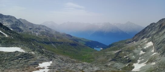foschie di calore... verso la diga e la partenza