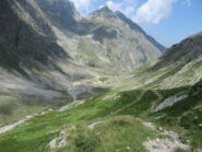 Discesa verso il Rifugio Soria