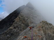 vista al contrario, cioè dal primo al secondo di cordata, a cavalcioni di cresta