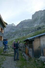 Andrea e Sandro in partenza dal rifugio