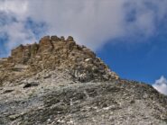 Il castello finale che si innalza al termine della dorsale dal colle Autaret