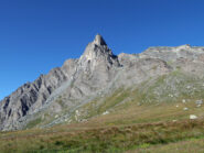 La Rocca Bianca vista salendo al colle di San Veran