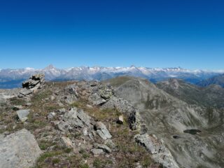 Vetta con Oberland sullo sfondo