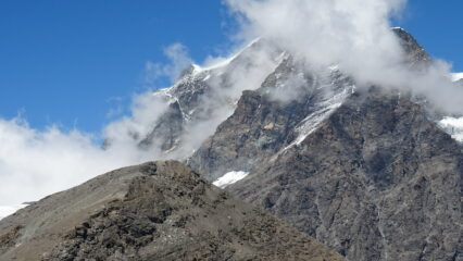 Dalla Filon, 3 in cima alla Tete Blanche, il Gran Combin incombe