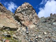 Canale di salita a sinistra canale di discesa a destra 