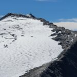 La lunga cresta da percorrere dopo la cima a 3441mt