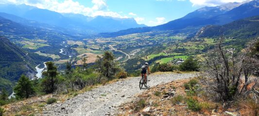 Discesa su Châteauroux les Alpes