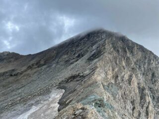 Dalla cima, la cresta sud ovest della Tersiva