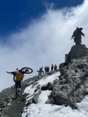 Come una visione, finalmente la Madonna del Rocciamelone