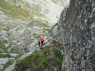 Il passo di IV+ sul terzo risalto della Punta del Lago