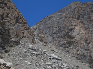 Canalone per il colle