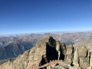 Vista su Punta Caprera dal Picco Bastia