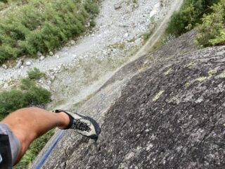 Placca del 3° tiro prima del passo di 6c